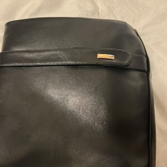 Women’s Vegan Leather Shark boots! 🔥🔥🔥🔥NEW! - Picture 3 of 3